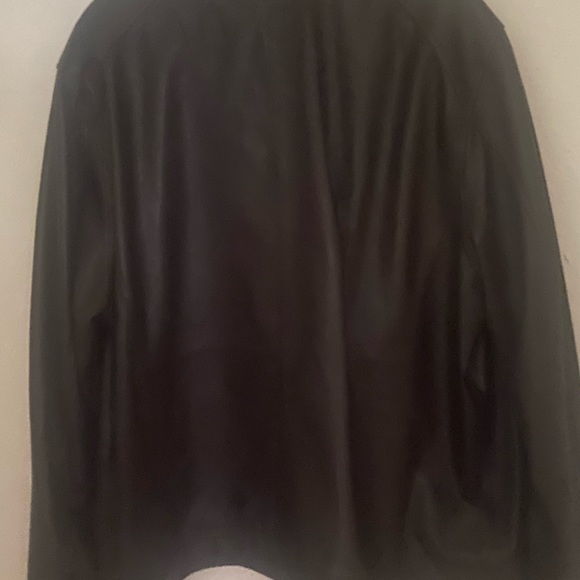 David Cremieux, premiere leather designers man’s lamb-skin jacket. - Picture 10 of 10